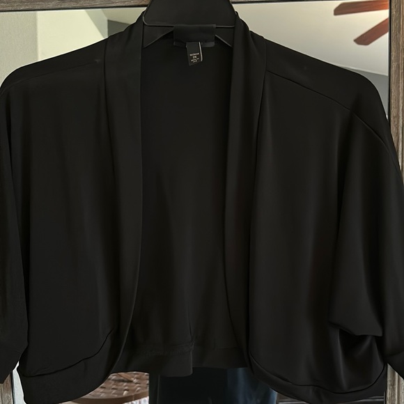 Dress Barn Accessories - Dress Barn Black Shoulder Cover. For tank dresses. Black. Size 2X.